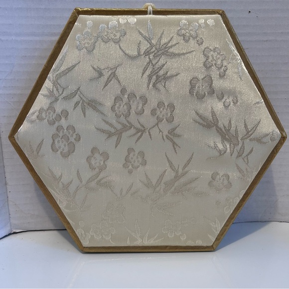 Gold fabric hexagon keepsake box - Picture 3 of 14